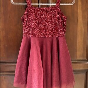Place Burgundy Sequin Garment